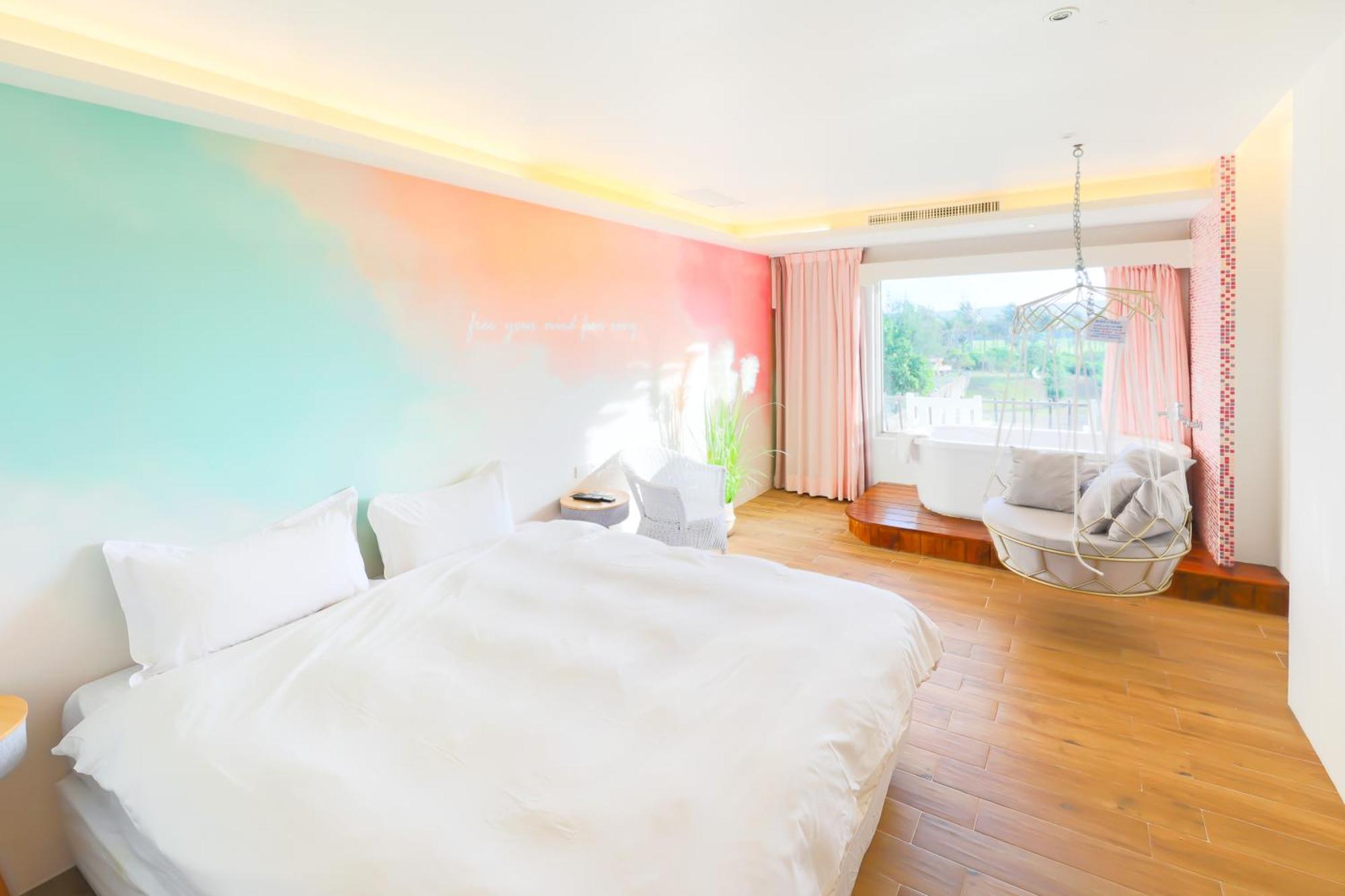 Lovestar Lakeside Hotel - Stars Building Нанвань Номер фото